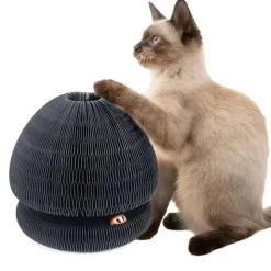 Canadian Cat Company kradselegetøj Champi