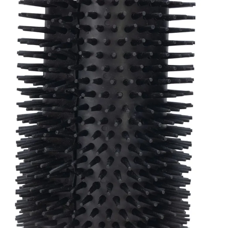 Designed by Lotte kradsepæl Fida i træ