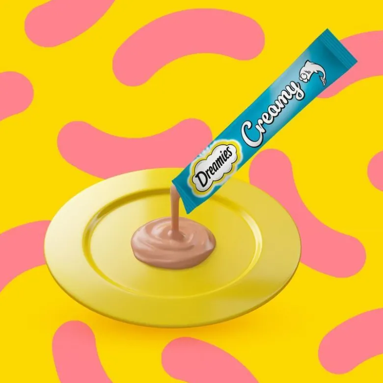 Dreamies Creamy Snacks med kylling og laks