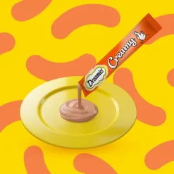 Dreamies Creamy Snacks med kylling og laks