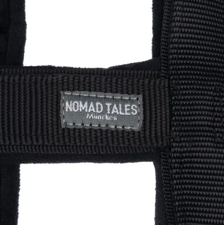 Nomad Tales Blush Sele, ebony
