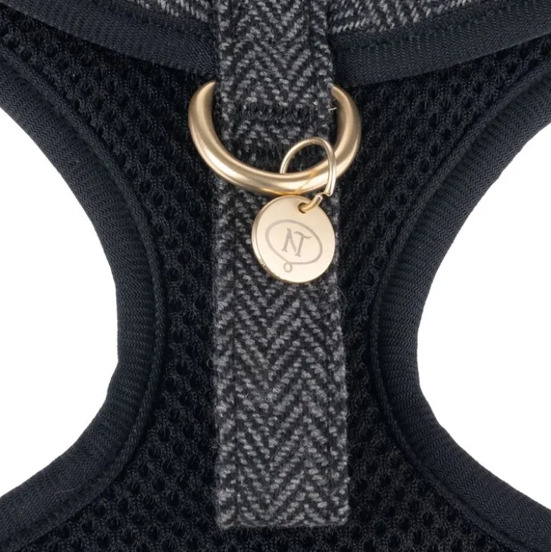 Nomad Tales Calma Sele, ebony