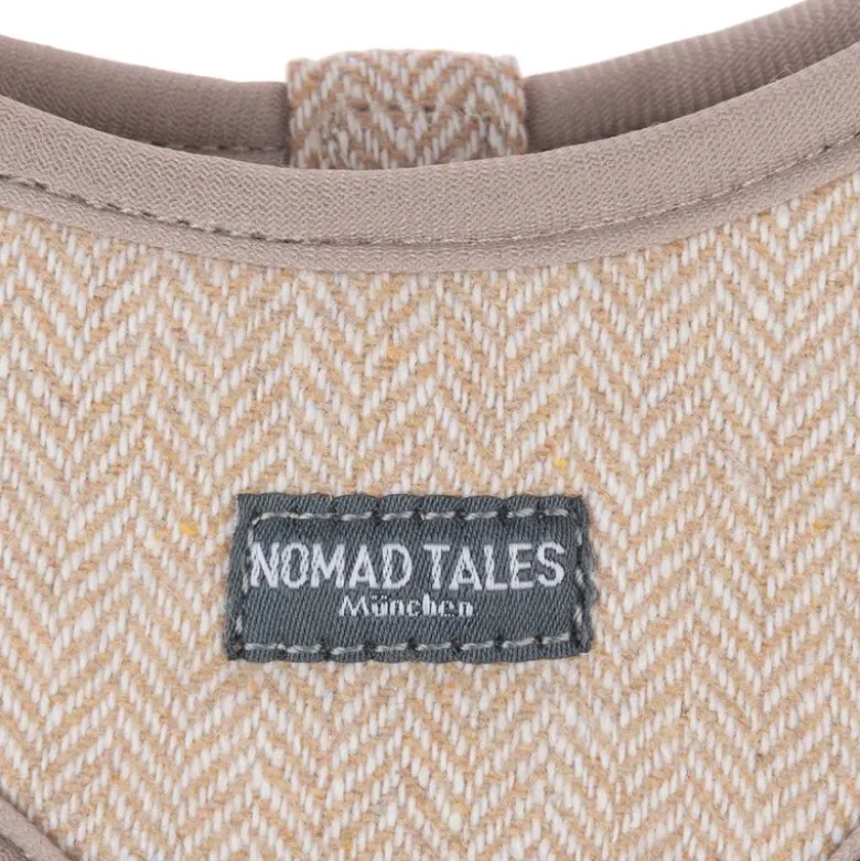 Nomad Tales Calma Sele, sand