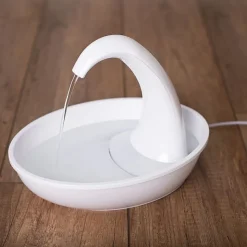 Pioneer Pet Swan Fountain