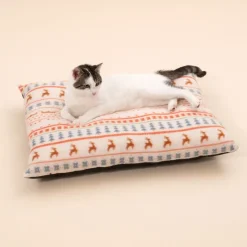 TIAKI-hyggepude med nordisk vintermønster