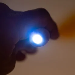 TIAKI Pompom Drillepind med LED-pointer