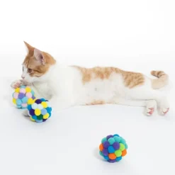 TIAKI pomponbolde til katte