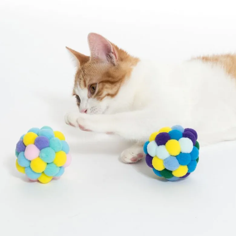 TIAKI pomponbolde til katte