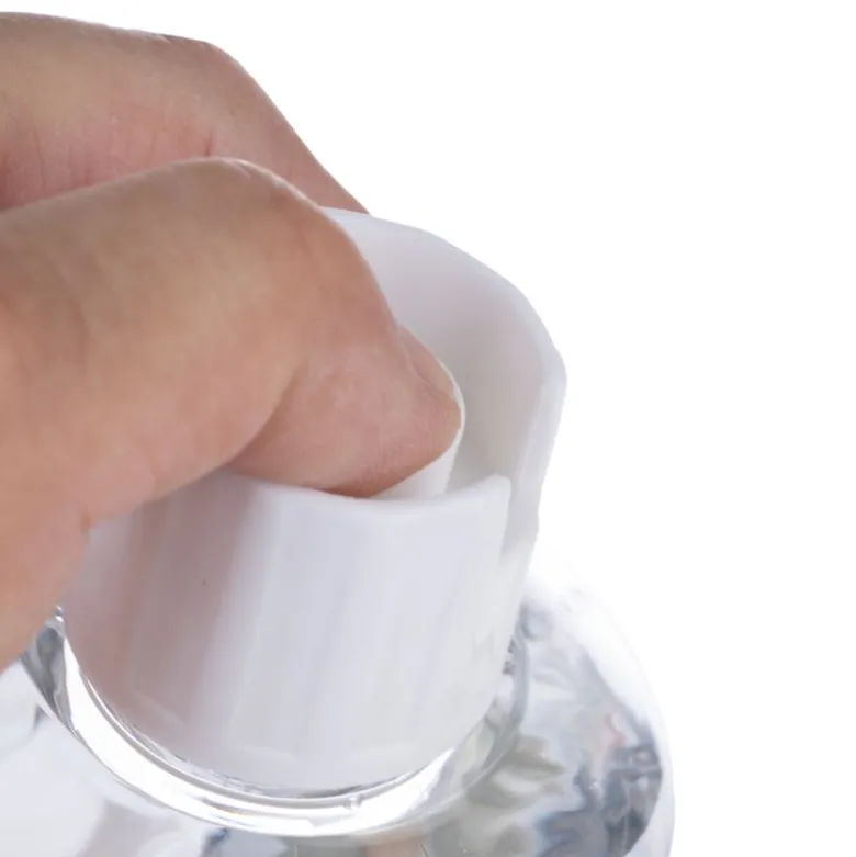 TIAKI tredobbelt skål med vanddispenser
