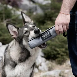 Wolf of Wilderness træningsdummy med håndløkke